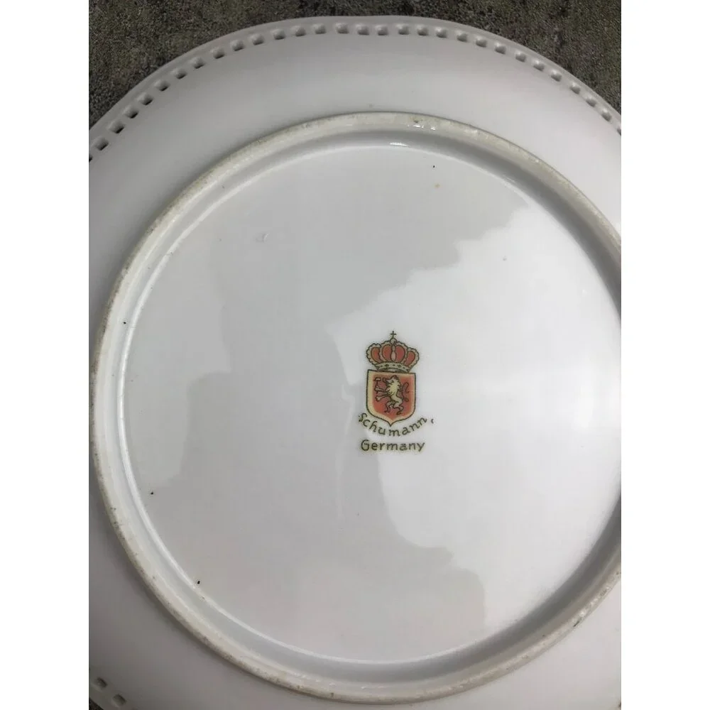 Vintage Schumann Arzberg Germany Porcelain Dish Scalloped Gold Trim Man/Woman - Picture 3 of 8